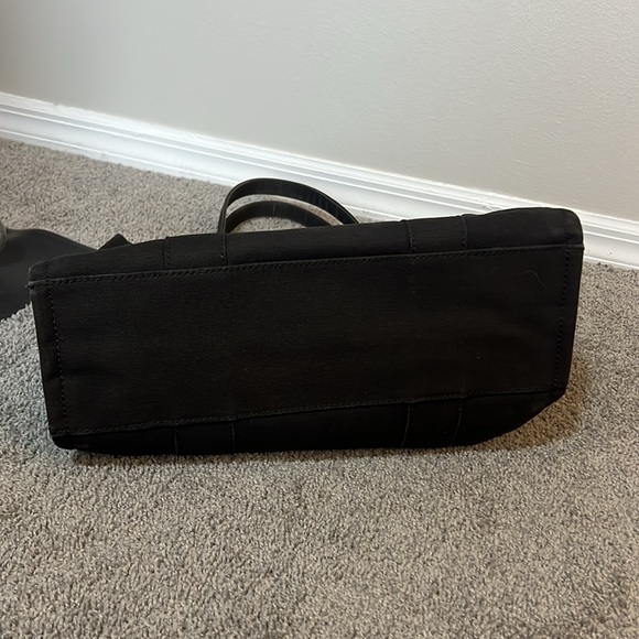 Gently used Marc Jacob’s Tote Bag! - Picture 7 of 7